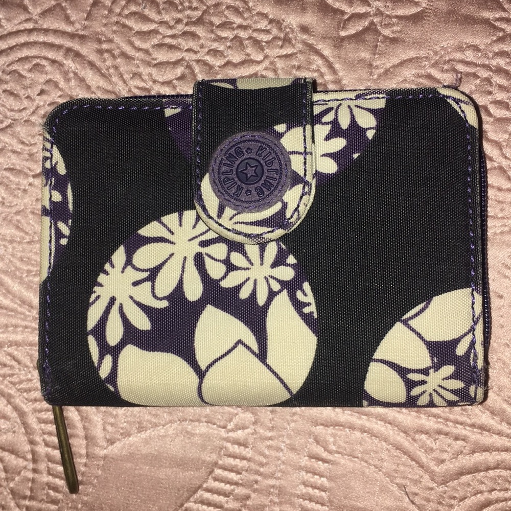 small wallet